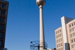 berlin-alexanderplatz-weltzeituhr-fernsehturm